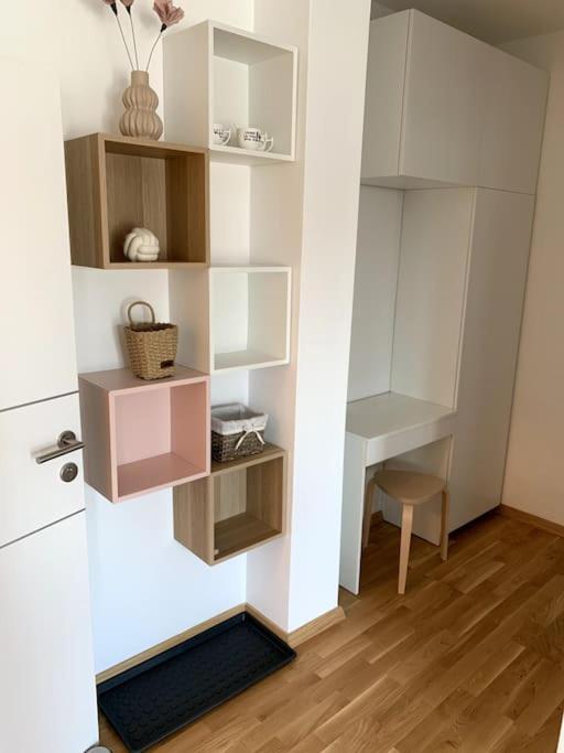 Deluxe Suites Anna Vodice Exterior foto